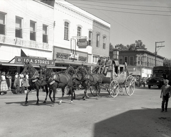 1958 Butterfield Stage in Cassville